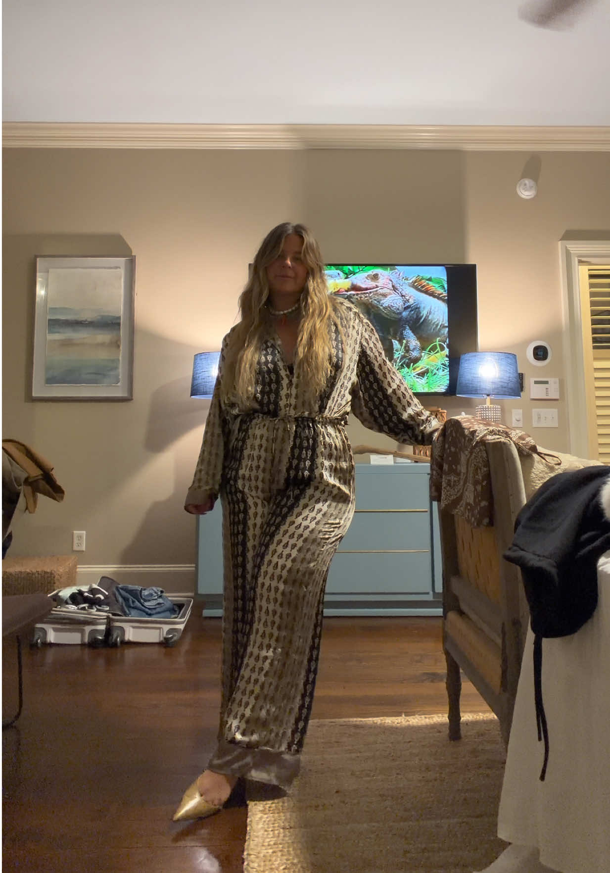 @Free People pajamas but for a night out. #whatimwearing #freepeoplehaul #OOTD #ootdinspo #travel 