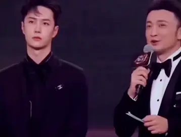 Edit မဟုဘူးeditမဟုဘူးပျော်လွန်းလို့သတိပေးနေတာ😂 #Yizhan#type #tttttttttttttttt 