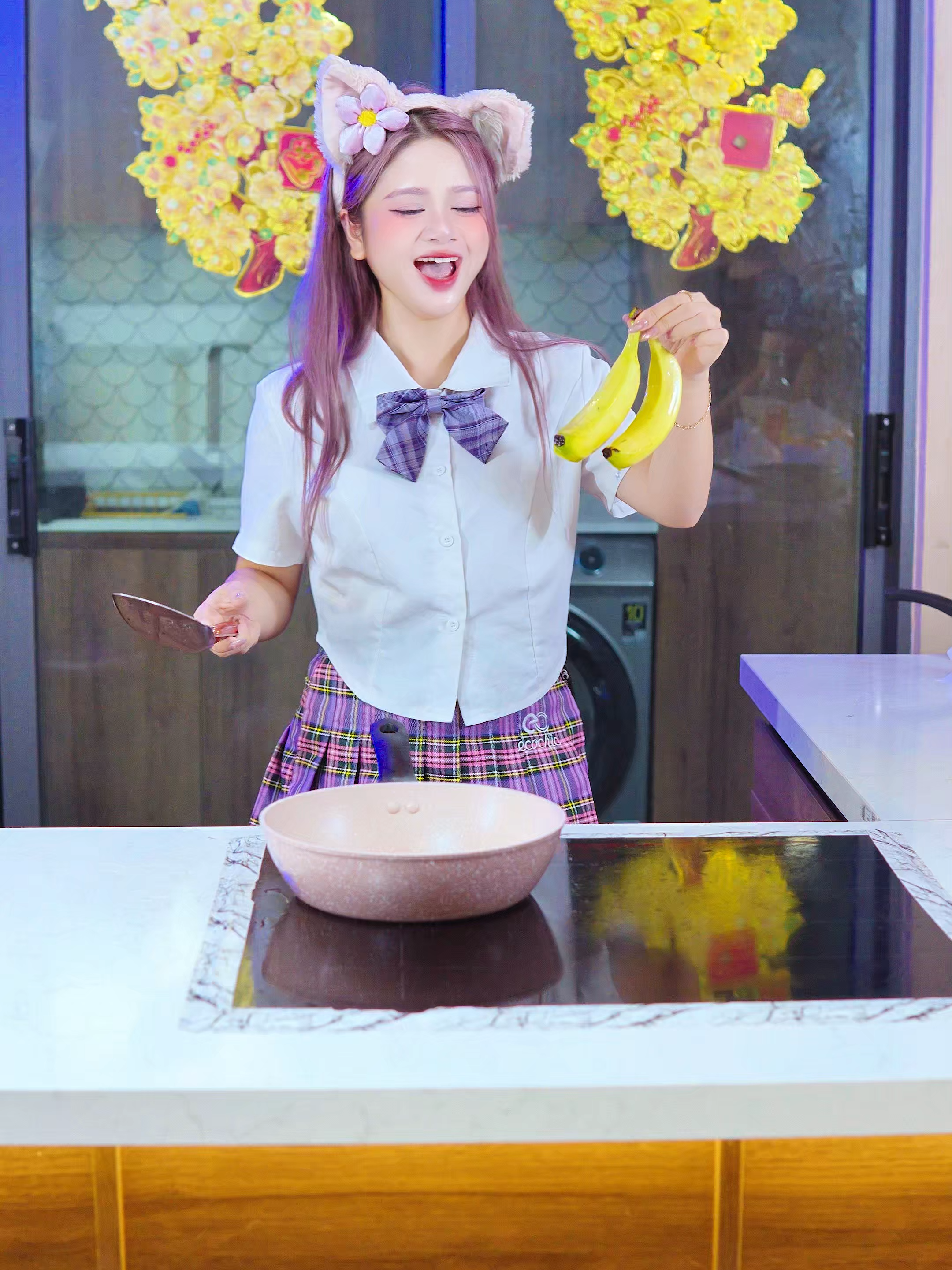 No More Oil Burns! Genius Trick 😱🫧#lilymeow #lilymiumiu