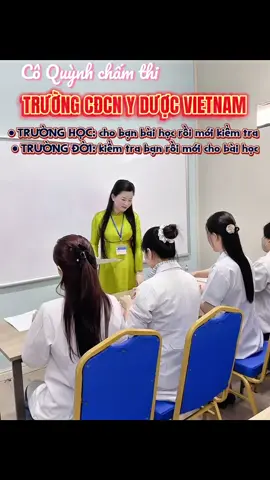 Trường học và trường đời khác nhau ở điểm nào bạn biết không ?  Trường học: cho ta bài học xong mới kiểm tra.  Trường đời: kiểm tra rồi mới cho ta bài học.  #nanmunbangtambong#chamsocdaseo#chamsocda#chamsocdamun#chamsocdanam     