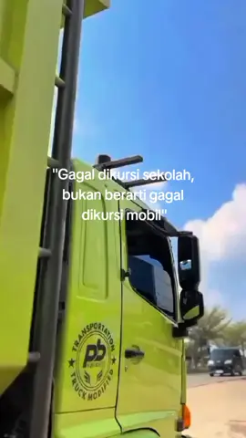 😇#drivermuda #hino500 #euro4 #fypシ゚ #masukberandafyp #4u #fyppppppppppppppppppppppp #CapCut 