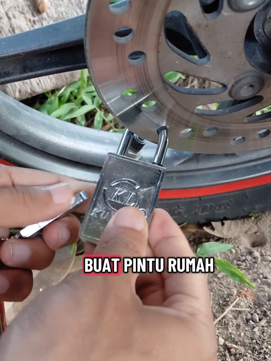 gembok kunci viral #gembokantimaling #gembok #gembokmagnet 