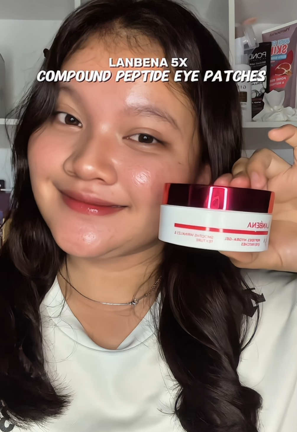 Bye-bye mata lelah & kerutan membandel! 👋 Cuma butuh 15 menit untuk kulit mata lebih kencang, bebas kantung, dan lingkaran hitam cerah. Diformulasikan dengan \bm{5\times} Peptide dan Retinol untuk hasil nyata. ✨ @lanbena.beauty   #Lanbena #LanbenaEyemask #EyePatchnyaParaArtis #atasimatapanda #skincareroutine 