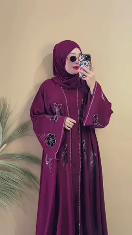 cntikk bgtt😍🥰.. #abaya #abayastyle #abayakekinian #masyaallahtabarakkallah #abayamurah 