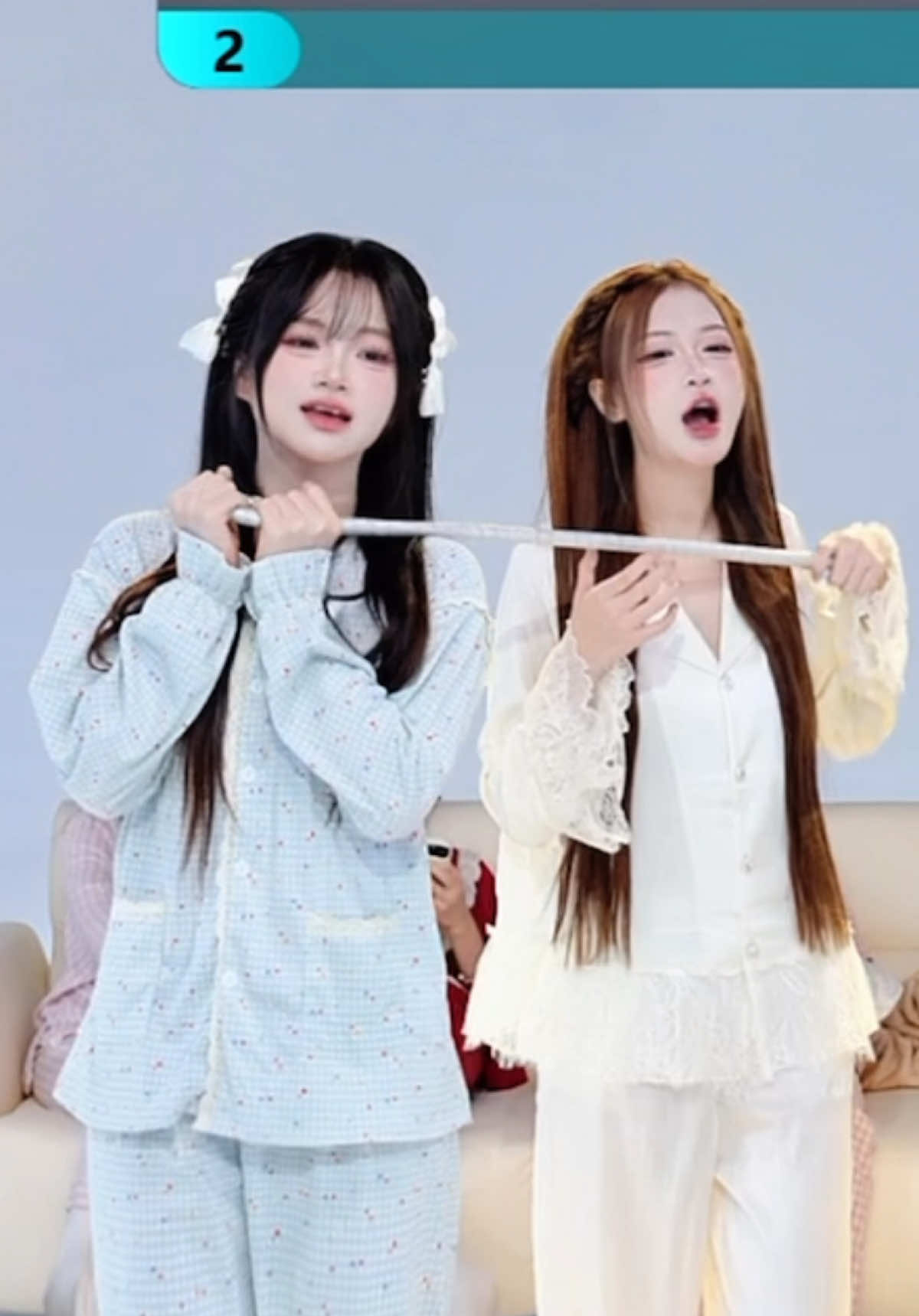 Lắc cái bay cả cty @𝑺𝒂𝒓𝒂𝒉 @WENDY nè 🐰 #elm_iembeiu #skymoon #skymoon🌖 