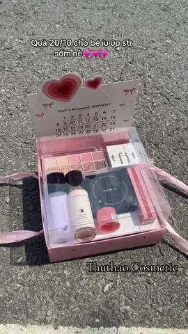 #qua20thang10 #quatangnguoiyeu #hộpquàmỹphẩm #boxmỹphẩm #makeup 