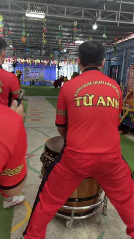 AE ta mỗi người mỗi công việc khác nhau  . nhưng đến điệp dù khó khăn hay nhàn hạ đều có mặt ! không phải vì tiền bạc ( Mà đó là đam mê , đó là kỉ niệm) #từanh @LSR Từ Anh    Ninh Hoà #trungthu #múalân 