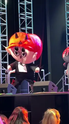 ปะป๊ากับแด๊ดดี้ต้องภูมิใจ555555555555 #GMMTVFANIVAL #DOMIIA #PerthSanta #เพิร์ธแซนต้า #foryou 