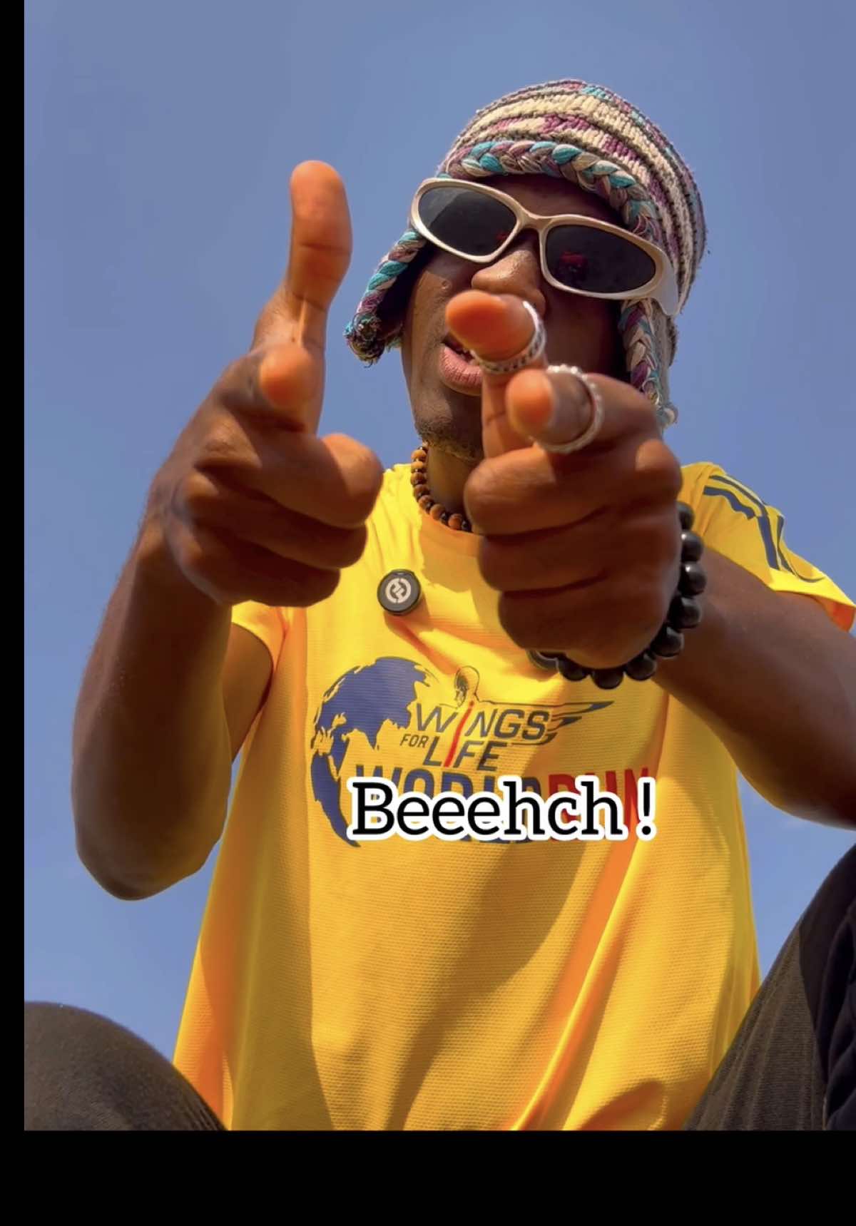 Binadamu anakushtua aje unashtuliwa na Binadamu 😂