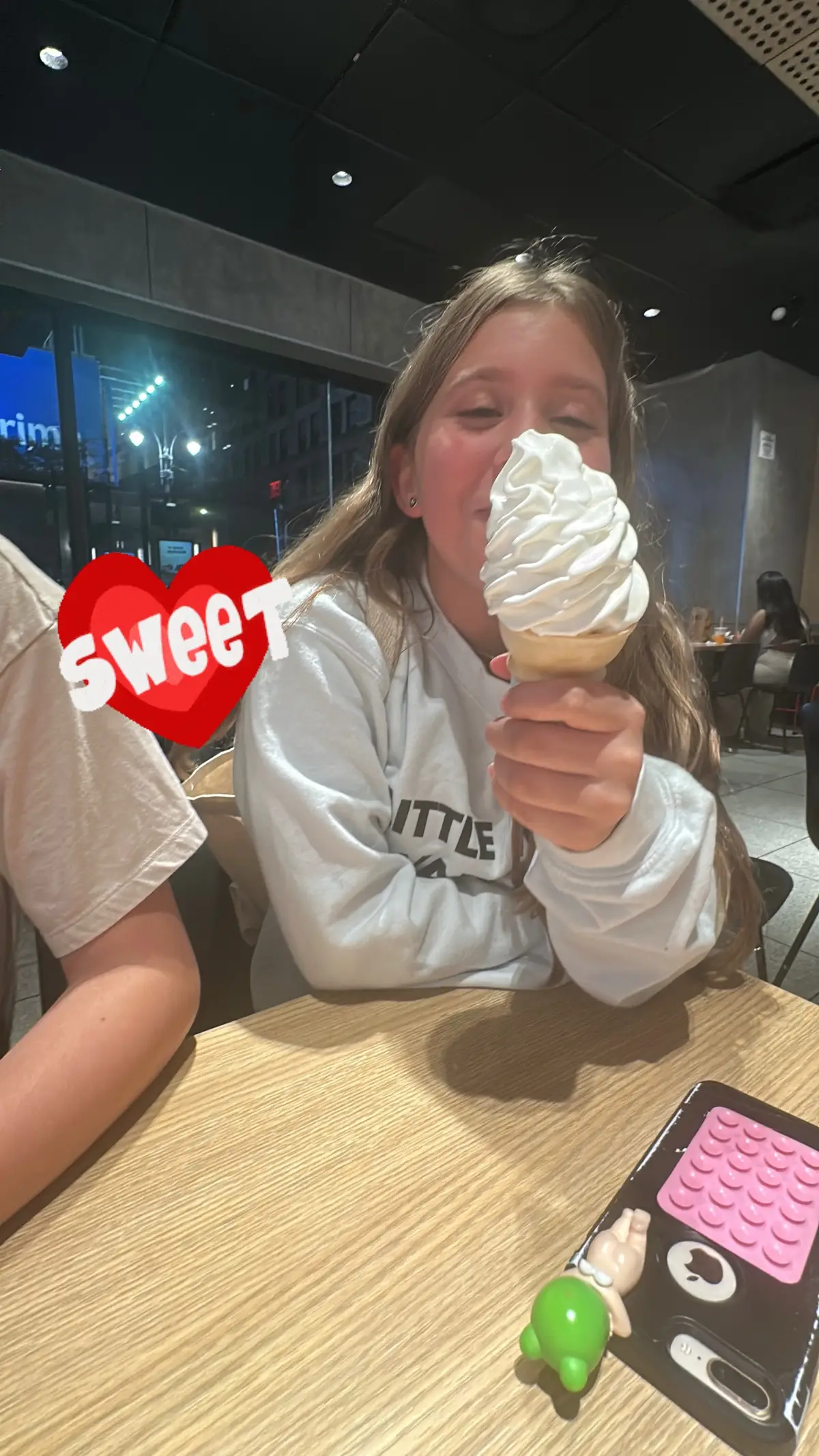 Show me the latest 3 desserts in your camera roll…yes, the ice cream machine was working!  🍰 Dessert names: McDonald’s Soft Serve Ice Cream, Chip City Cookies, Krispy Kreme Harry Potter Donuts #IceCream #Cookies #Donuts #HarryPotter #McDonalds @McDonald’s @Chip City @Krispy Kreme  