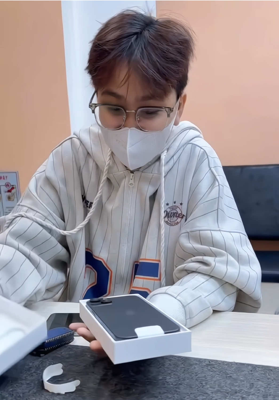 15PLUS ĐẬP HỘP GIÁ SIÊU HẠT DẺ ☺️ #TikTokAwardsVN #iphonegiarequan10 #BÉO_STORE #tragopsinhvien #ThuCuDoiMoi 