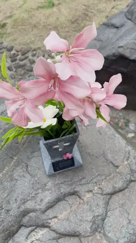 #solar #flowers #memorial #tiktokshop #musthave 