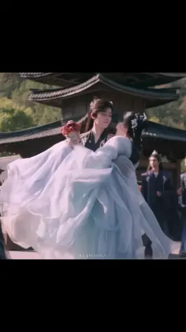 They 😘💋🥰😍#loveintheclouds #houminghao #luyuxiao 