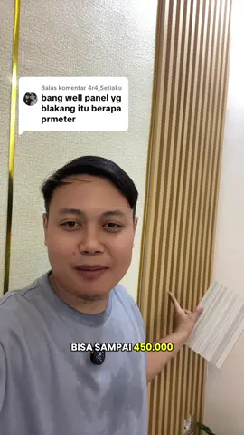Membalas @4r4_Setiaku beli offline 1 batang bisa 150 - 300rb, beli ke desains interior bisa 450rb/meter.. Tapi kalo kk belinya dikeranjang kuning saya bisa dapatin 80rb/batangnya.. jauh lebih Murah yaaa! #wallpanel #wpc #dekorasirumah #homedekor 
