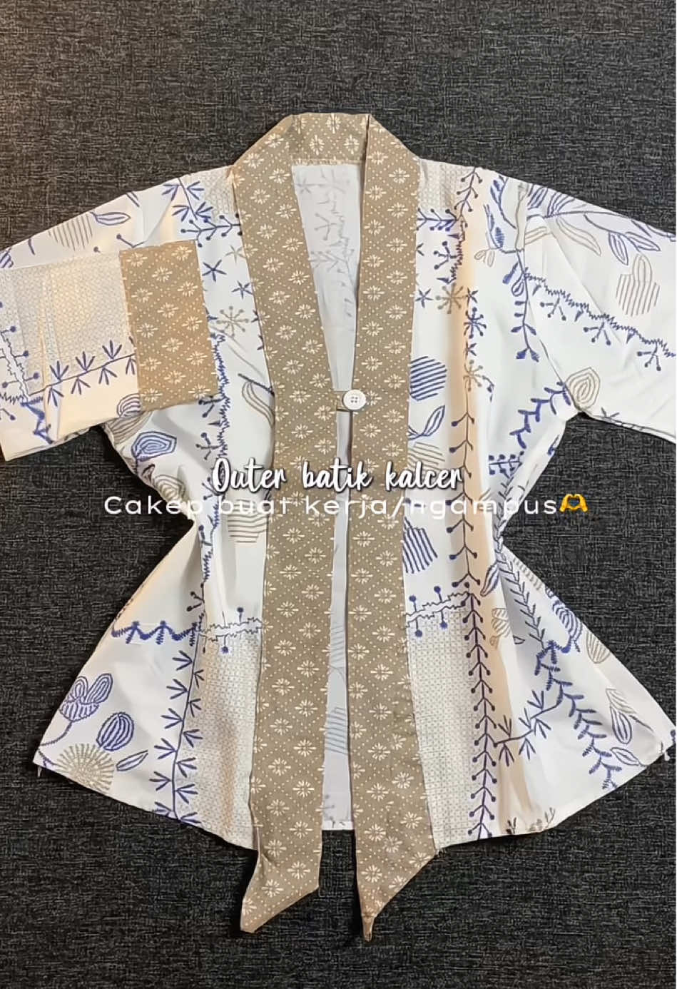 Outer batik kekinian bangett#outer #outerbatik #batikmodern #batikkerja #fyp 