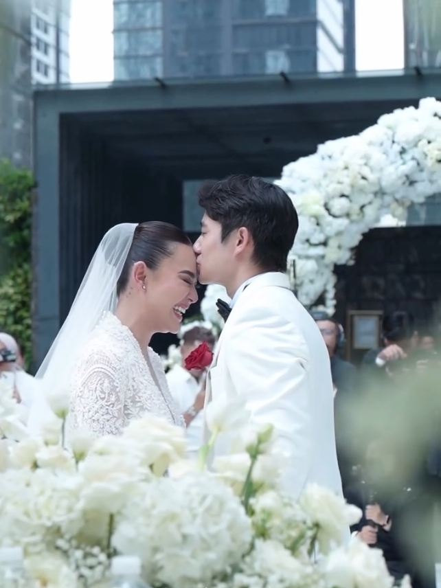 sweet momen amanda manopo dan Kenny Austin #amandamanopo #amandamanopomenikah #kennyaustin 