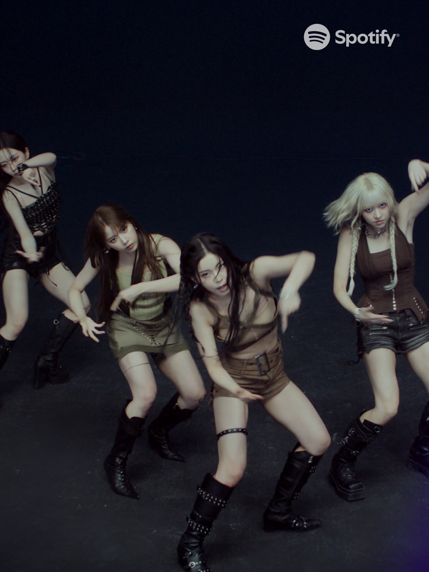 OUT NOW: watch @nmixx_official's 'O.O Part 1 (Baila) Spotify Performance Video on our K-Pop ON! Hub!