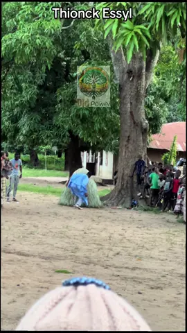 Cette dans est unique 