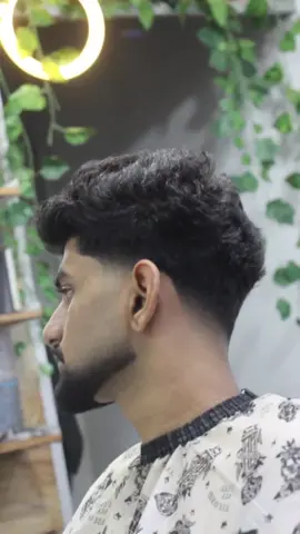 ගාණට වැඩි ඒවා 🥶 #haircutshort #pixiecut #lowfadetaper #shadowfade #haircutstyle 
