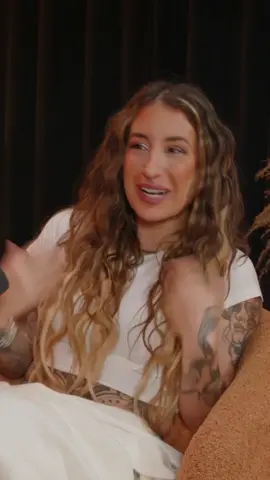 We need more sapphic reality tv shows 👏👏 Love is Blind queer edition? The Bachelorette Queer edition?! We would tune in!  #wlw #wuhluhwuh #lgbtq #wlwcouple #wlwtiktok 