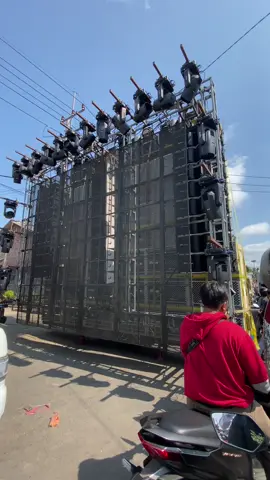 Gedung berjalan 🥶 #blizzardaudio #karnavalgampingan #gampinganpagak #karnavalsoundsystem #horegjawatimur 