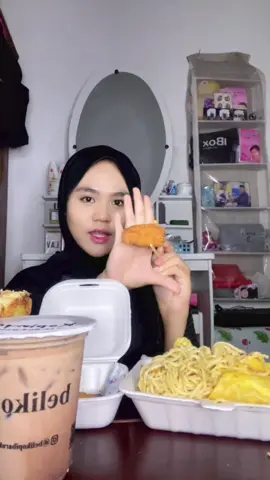 Makan sebanyak ini cuma 20k an aja cuma di aplikasi Aci Food, dapet gratis ongkir tanpa minimal order murah banget sihhhh😍🫰 #ACIFood #ojekonlineaci #OjolAci #acifoodmurah #fyp 