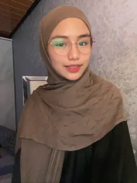 lagi pake kerudung dari @Albata Hijab 🙌🏻 #allahummabaarik #masyaallahtabarakkallah 