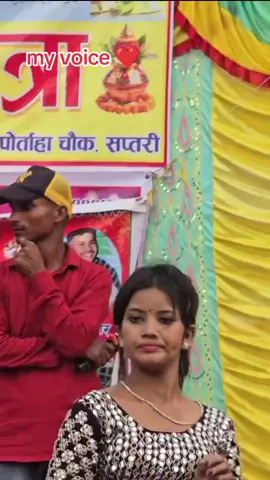 arkesta me nach Karabali sab larki kharab ne rahi hai yau kekro Ghar pariwar ke manjburi rahi hai kekro sakh nahai apan ijat becha ke 2 paisa Kamai ke#trending #ownvoice❤️🙏😎 #viral #foryou 