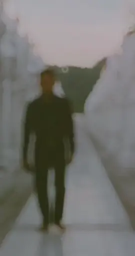 #နောက်ကျသွားပီလား 😁@YeYint 191 