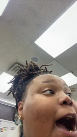 we currently gettin kicked out the sto…. 