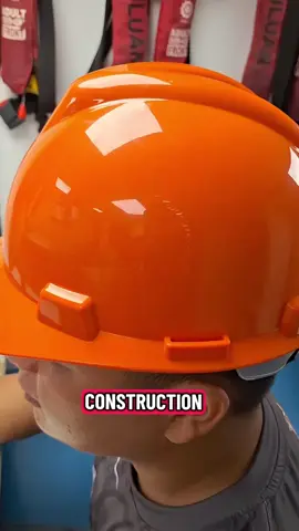 Hard Hat for Construction  pwede din sa mga sakuna gaya ng lindol para sa ating proteksyon at sa ating pamilya suguraduhing may helmet kayo sa bahay para sa inyung safety.. #safetyhelmet #hardhat #safetyfirst #earthquakesafety  #safetytips 