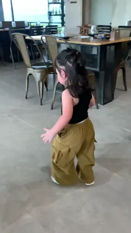 Kids curdoroy cargo pants for your toodlers 