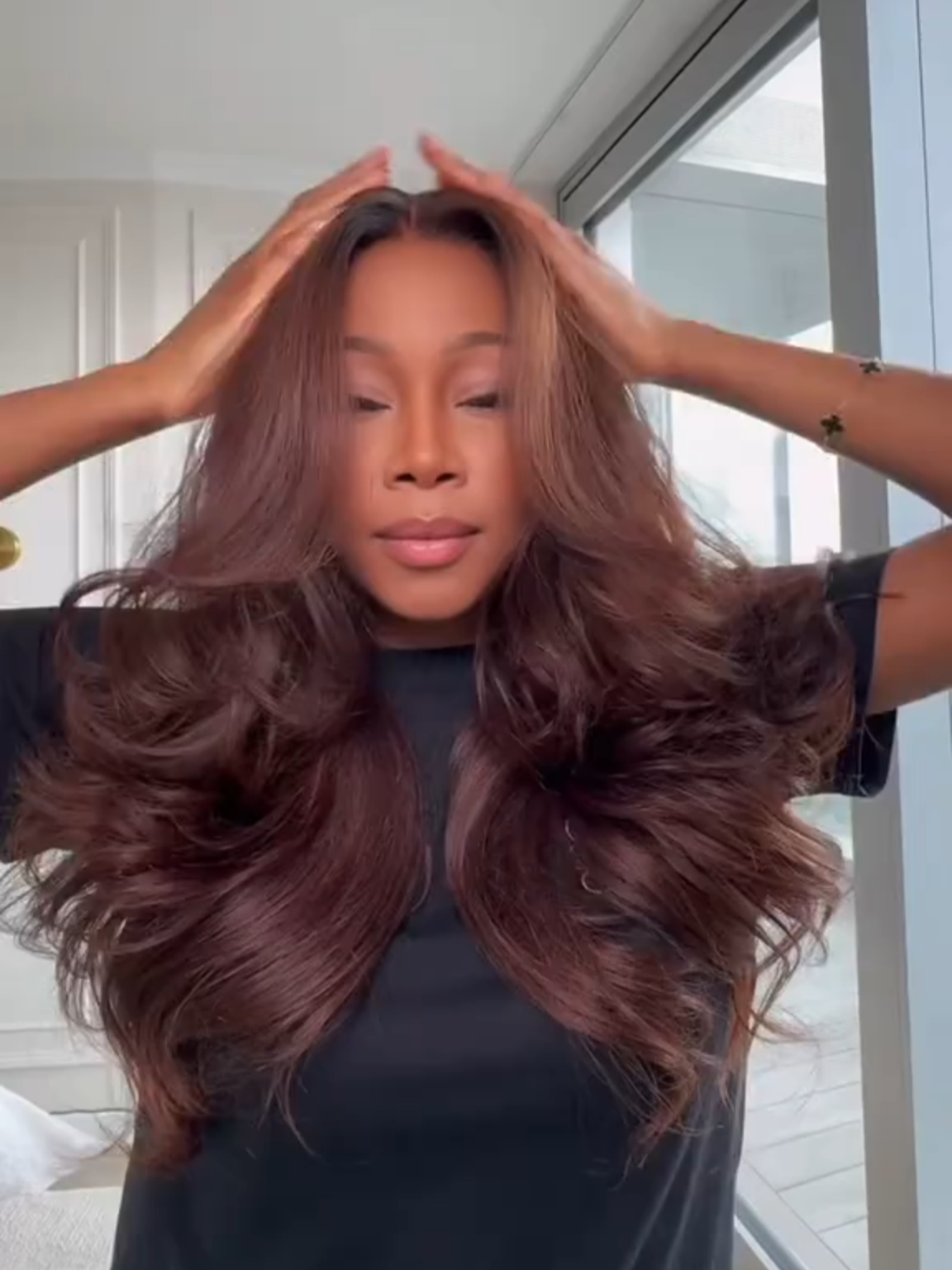 Fall-ready, effortless beauty in this wig🍂 soft body wave with layers Hair: Layered Cut Brown Color Wig  #fullhair #tinashehair #naturalhair #beginnerfriendly #humanhair #wigtutorial #wigforblackwomen #readytowearwigs #wigforbeginners #layers #layershaircut #hairdone #wiginstall #haircolor #browncolorwig #fallhaircolor