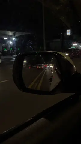 Tận sâu trong đôi mắt a thấy những đắng cay#nhacbuon #nhachaymoingay #buon_tam_trang #laixe 