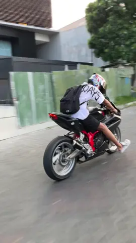 kureng ap y? #babyrr #cbr250rr #fyp #malang 