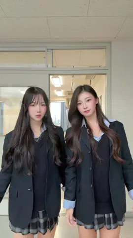 うちら登下校も放課後も休みの日もずっと一緒いるから会わない日ほぼない⁡⁡#fyp #17 #おすすめ #千早 #08 