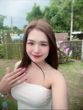 #เทรนด์วันนี้ #บ่กล้า #สาวน้ําพุ 