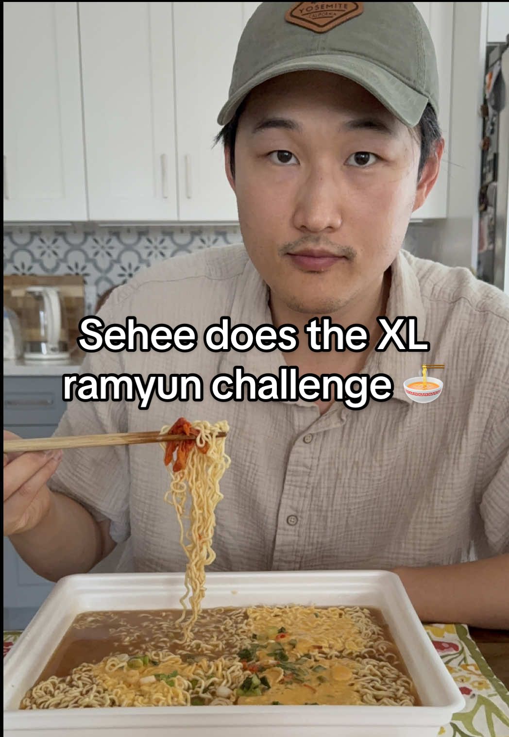 Kim Sehee does the ramyun challenge! We saw this at Hmart and he got so excited! Let me tell you he hasn’t has ramyun since this day (it’s been a week) and doesn’t even wanna think about it 😉 @kraftsinglesofficial  #ramyun #ramenchallenge #mukbang #mukbangasmr #koreanfood 