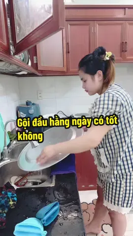 Thói quen ngày nào em cũng phải gội đầu luôn không biết là có tốt không#daugoi #daugoitrigau #colagen 