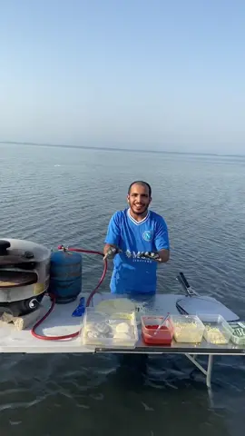 #بيتزا_نابولي 🇮🇹🍕😂