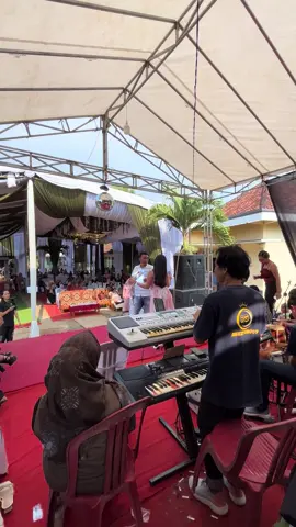 Bareng artisnya lampung @Findi_artika 