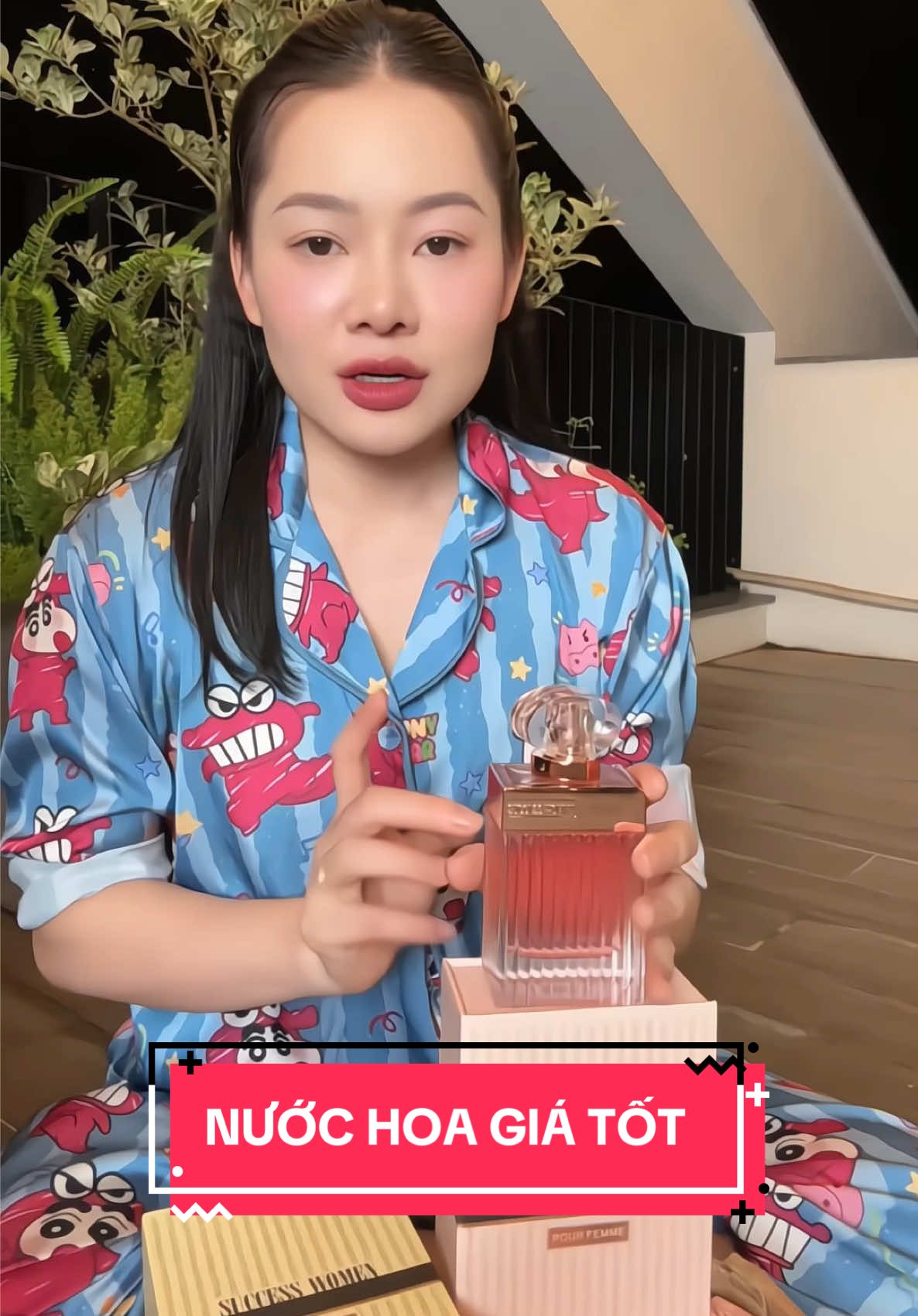 Nước hoa nhà Sellion thì quá là thơm rồi, mua về đem tặng cũng rất tuyệt vời ạ