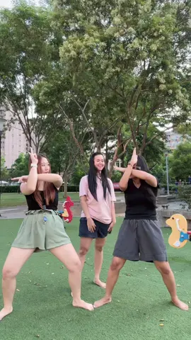 Yang gak punya temen gak bisa ikut trend ini yaa😜😁😁@Nana💃🏻 @Gatausiapa #taiwan24jam🇹🇼#fypagetiktok#capcut#fffffffffffyyyyyyyyyyypppppppppppp 