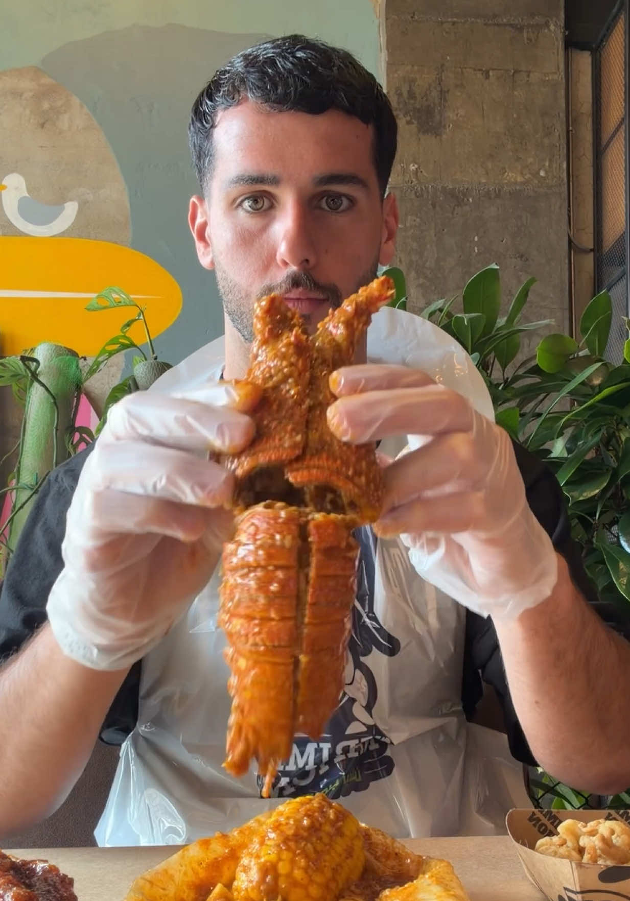 غدا اليوم في مطعم شرمب نيشن اش اكثر طلب تحبوه ؟ @Shrimpnation  #مطاعم_جده Aَd