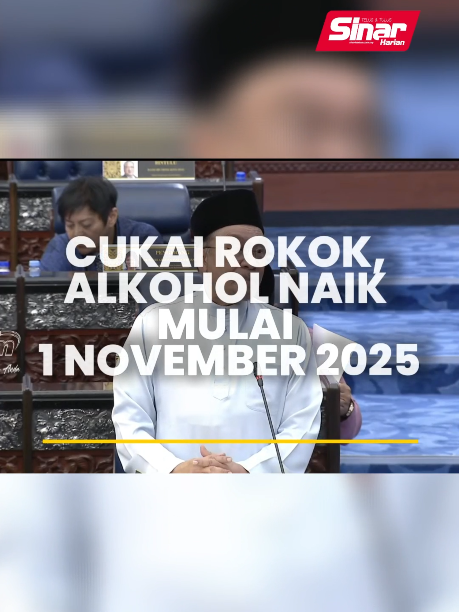 Cukai rokok, alkohol naik mulai 1 November 2025 Kadar duti eksais ke atas produk rokok dinaikkan berkuat kuasa mulai 1 November 2025 iaitu rokok naik 2 sen per batang, cigars, cheroots dan cigarillos naik 40 ringgit per kilogram dan produk heated tobacco naik 20 ringgit per kilogram kandungan tembakau. Selain itu, kadar duti eksais bagi produk minuman keras turut dinaikkan sebanyak 10 peratus. Anda boleh baca berita penuh di portal Sinar Harian di www.sinarharian.com.my atau swipe up di IG story serta jangan lupa follow IG @sinarharian untuk berita terkini dalam dan luar negara. #SinarHarian #Belanjawan2026 #CukaiRokok #PMX