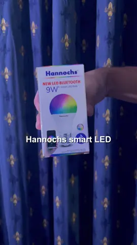 𝐋𝐚𝐦𝐩𝐮 𝐒𝐞𝐬𝐮𝐚𝐢 𝐌𝐨𝐨𝐝, 𝐇𝐚𝐫𝐢 𝐉𝐚𝐝𝐢 𝐋𝐞𝐛𝐢𝐡 𝐒𝐞𝐫𝐮! Saatnya upgrade suasana dengan 𝐇𝐚𝐧𝐧𝐨𝐜𝐡𝐬 𝐍𝐞𝐰 𝐋𝐄𝐃 𝐁𝐥𝐮𝐞𝐭𝐨𝐨𝐭𝐡💡 ✨ Punya 16 juta pilihan warna yang bisa kamu atur langsung lewat aplikasi Hannochs Smart Home via Bluetooth, tanpa perlu WiFi! Ciptakan ambience yang kamu mau, boost mood saat kerja dan tambah fokus saat belajar.  #LEDLamp #Lighting #Bohlam #LampuLED #NyalakanDuniaMu #lampu #homeliving 
