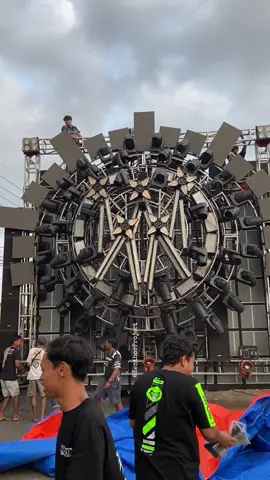 Buka Brongsongan 🔥🔥@K5 Maximal Audio @Pradipta Lighting @QIMAXXX Videotron Balap @asdol_official #karnaval2025 #prindapan #k5maximalaudio #pradiptalighting 
