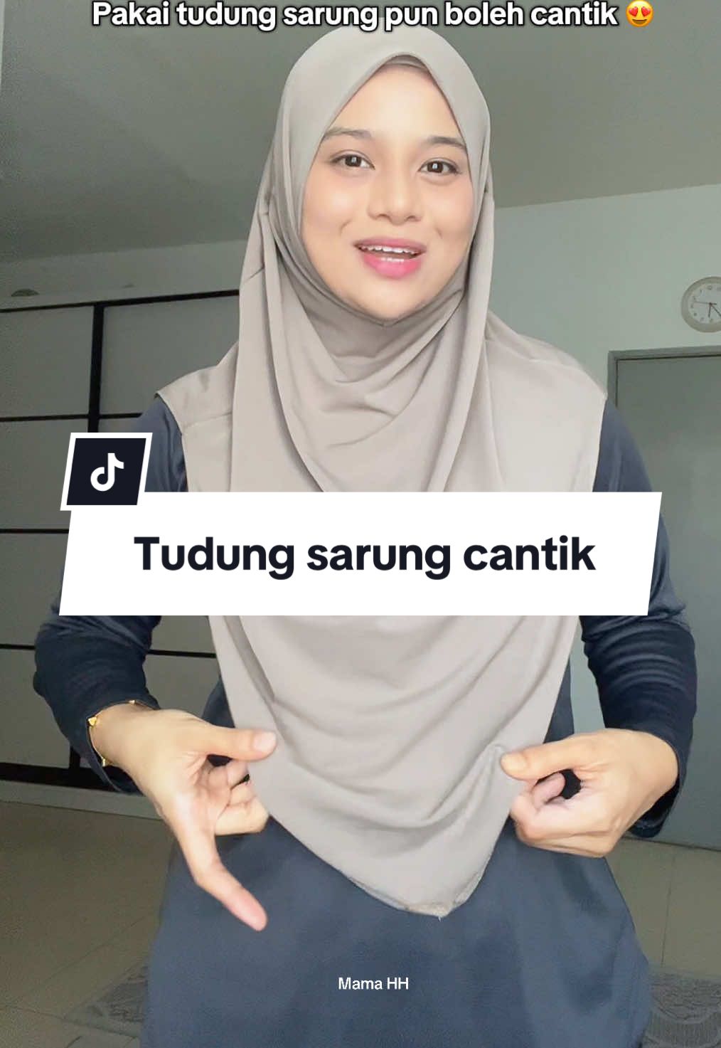 Cantikkkk & boleh matchy2 dengan anak sekali sebab ada size budak 👏🏻😍 #tudungsarung #tudungsarungawninglipat #tudungsarungcantik #tudunginstant 