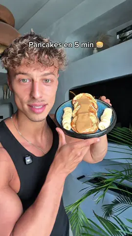 On se régale 🥞 Mix pancakes de chez @Nutrimuscle France | “souf” -10% :) #recettefacile#recetterapide#pancakes#petitdejeuner 
