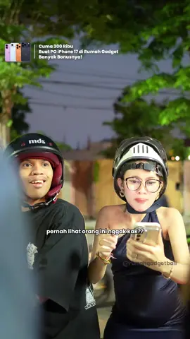 Nyopet gaya baru yak? 🤣  #rumahgadgetbali #videolucu #ngakak 